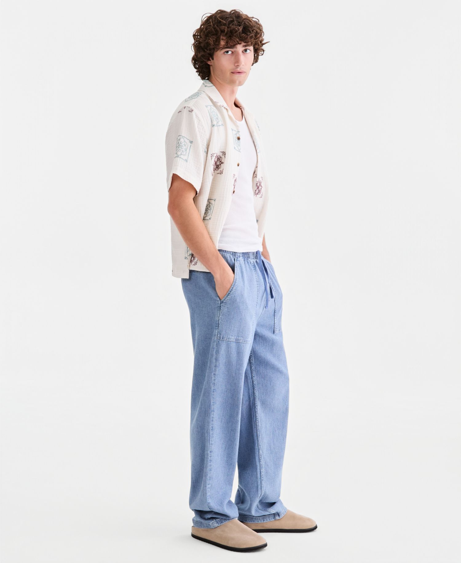 Men's Pipeline Light-Wash Loose-Fit Pull-On Jeans