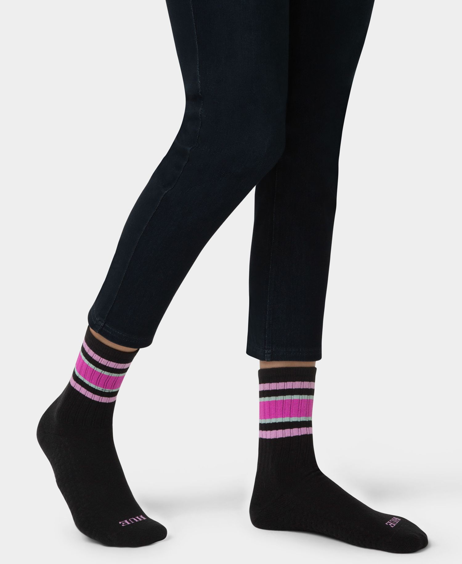 Women's 3-Pk. Air Cushion Sport Crew Socks U24404