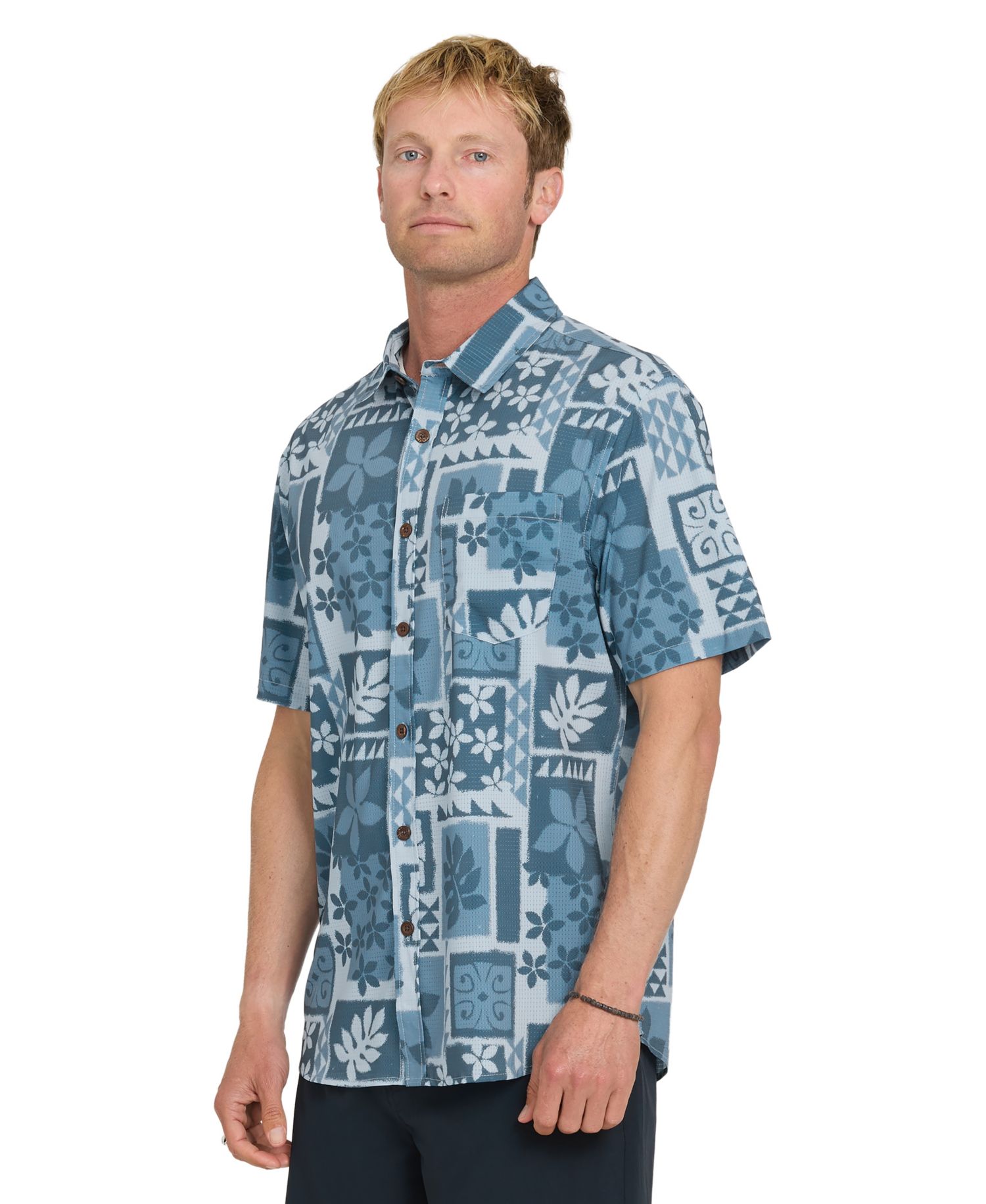 Quiksilver Men's Short-Sleeve Sandy Cove Shirt