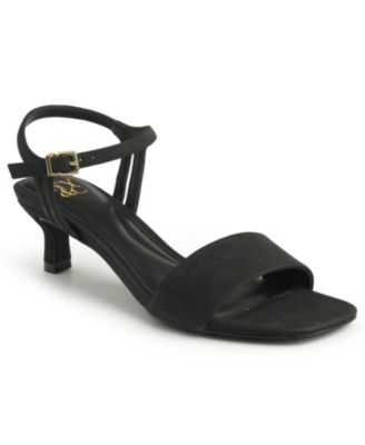 Women's Garnet Kitten Heels