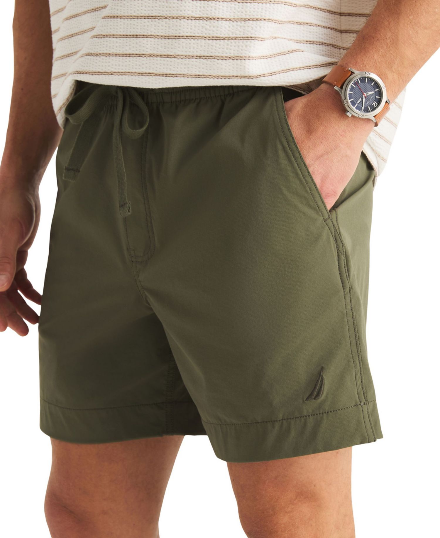 Men's 6.5" Stretch Ripstop Excursion Pull-On Shorts