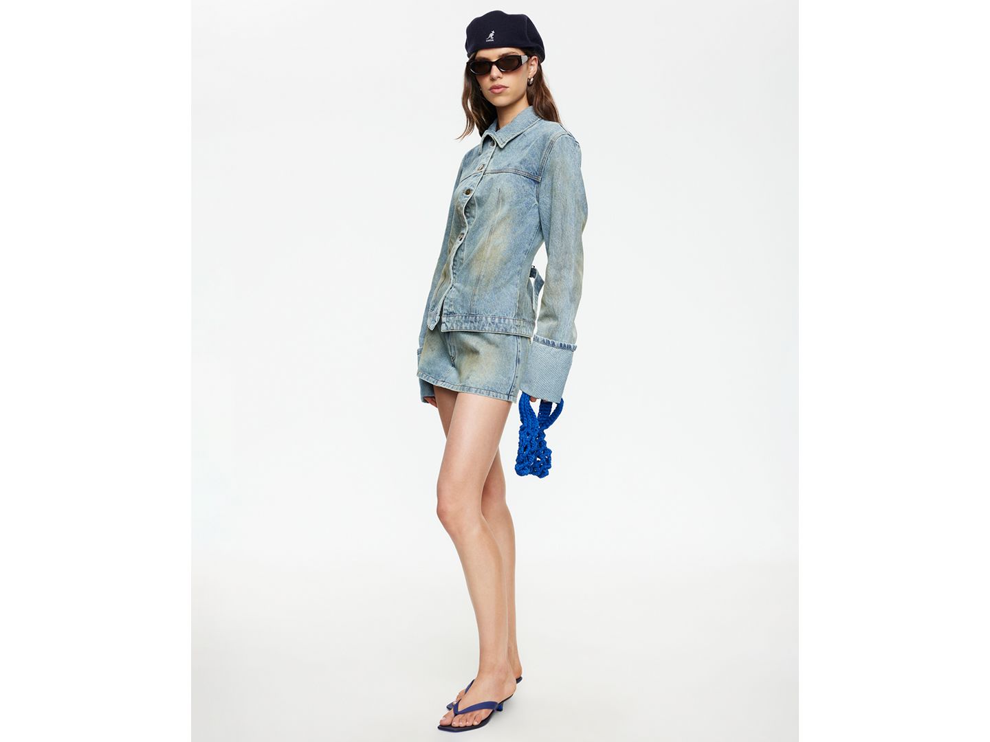 Женская куртка Lioness The Bronx Spread Collar Button-Front Cotton Denim Jacket, цвет: Каменный синий — фото 7