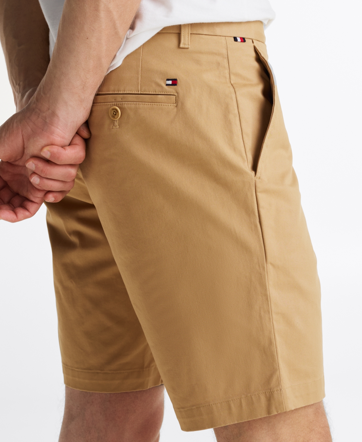 Tommy Hilfiger Men's Brooklyn 1985 9" Shorts