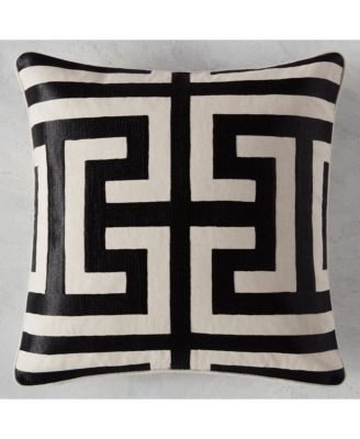 Cace Pillow Collection
