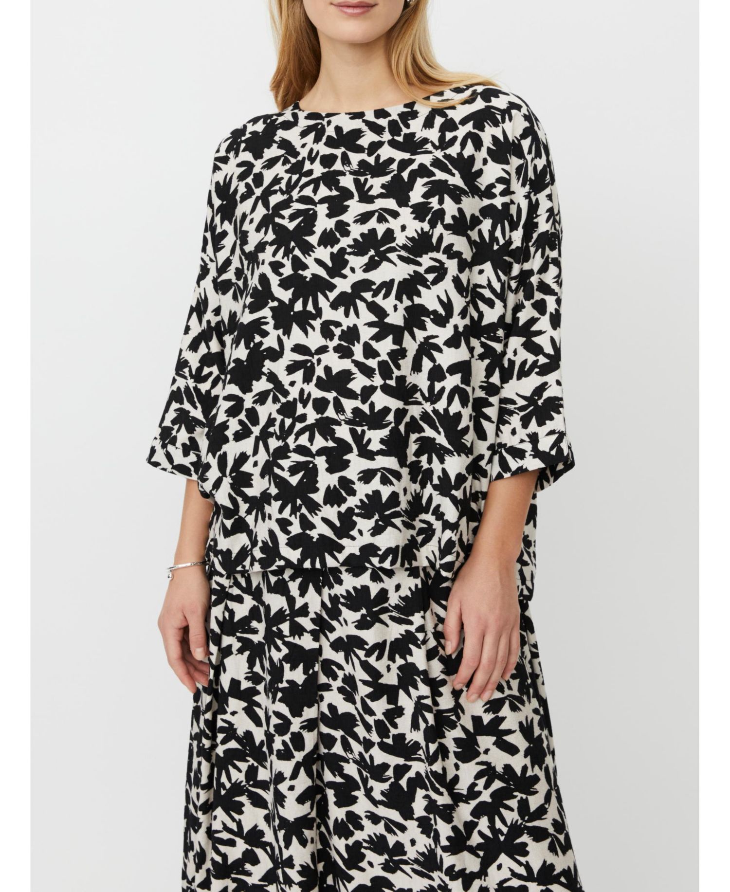 Women's MaBecca Boat Neck Top