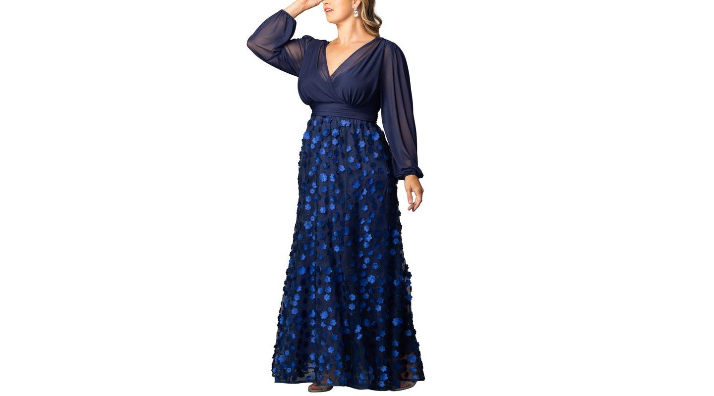 Женское платье Kiyonna Plus Size Blossoming Beauty Mesh Evening Gown, цвет: Тёмно-синий — фото 4