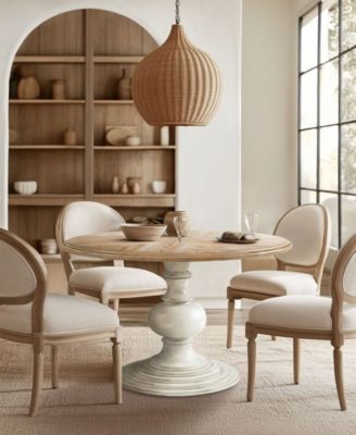 Lexi 46" Round Pedestal Dining Table