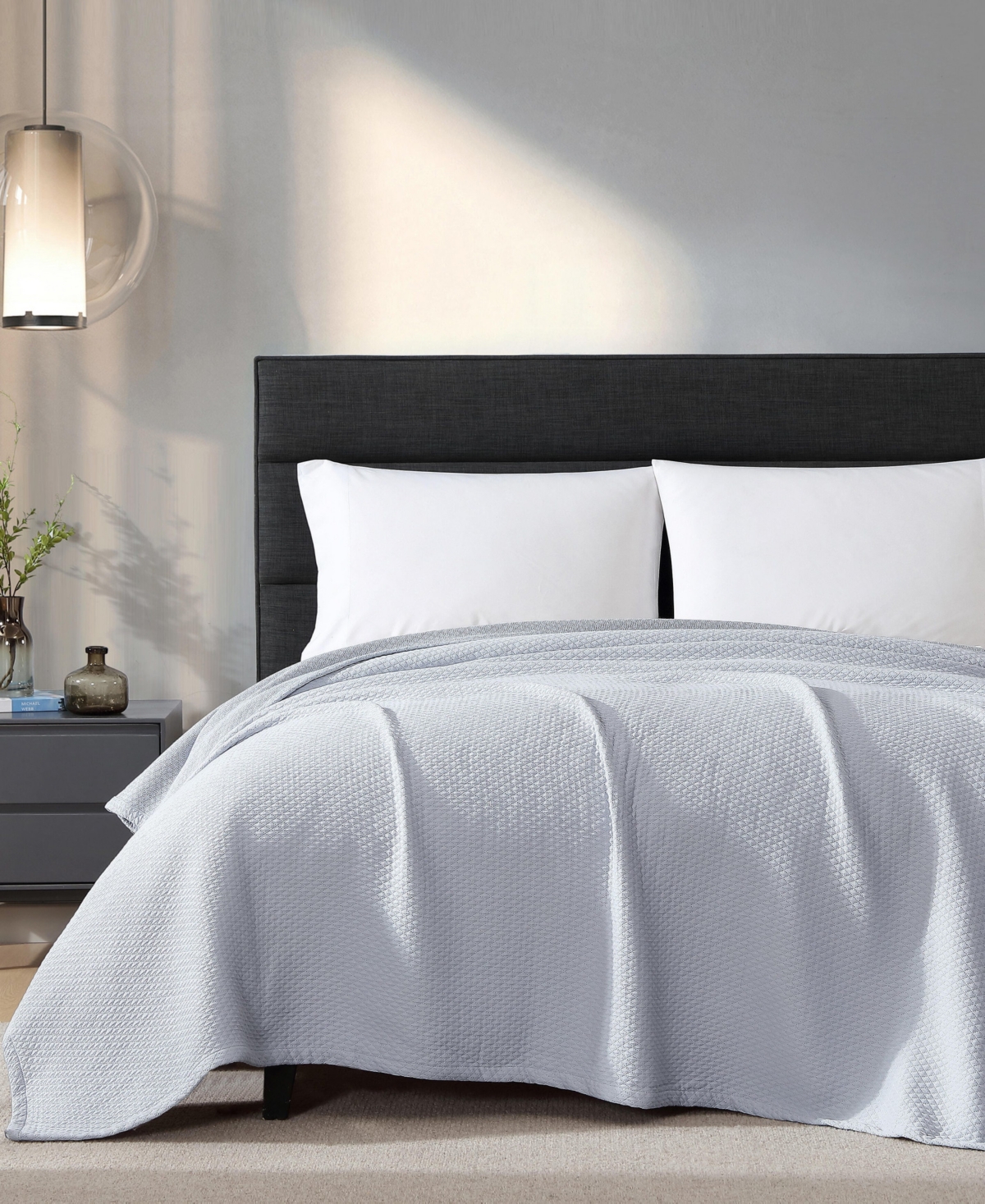 Vera Wang Solid Matelesse Cotton Blanket, Full/Queen