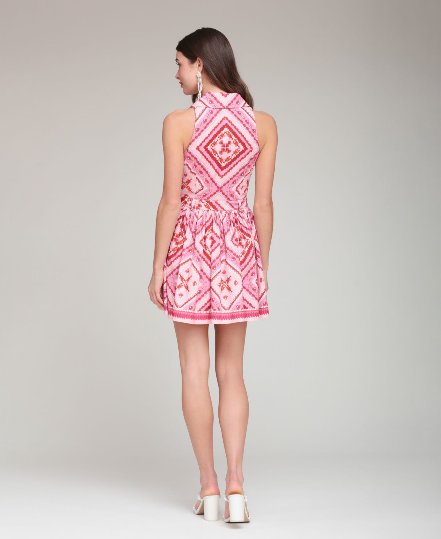 Женское платье Avec Les Filles Sleeveless Tie Detail Mini, цвет: Жемчужный — фото 8