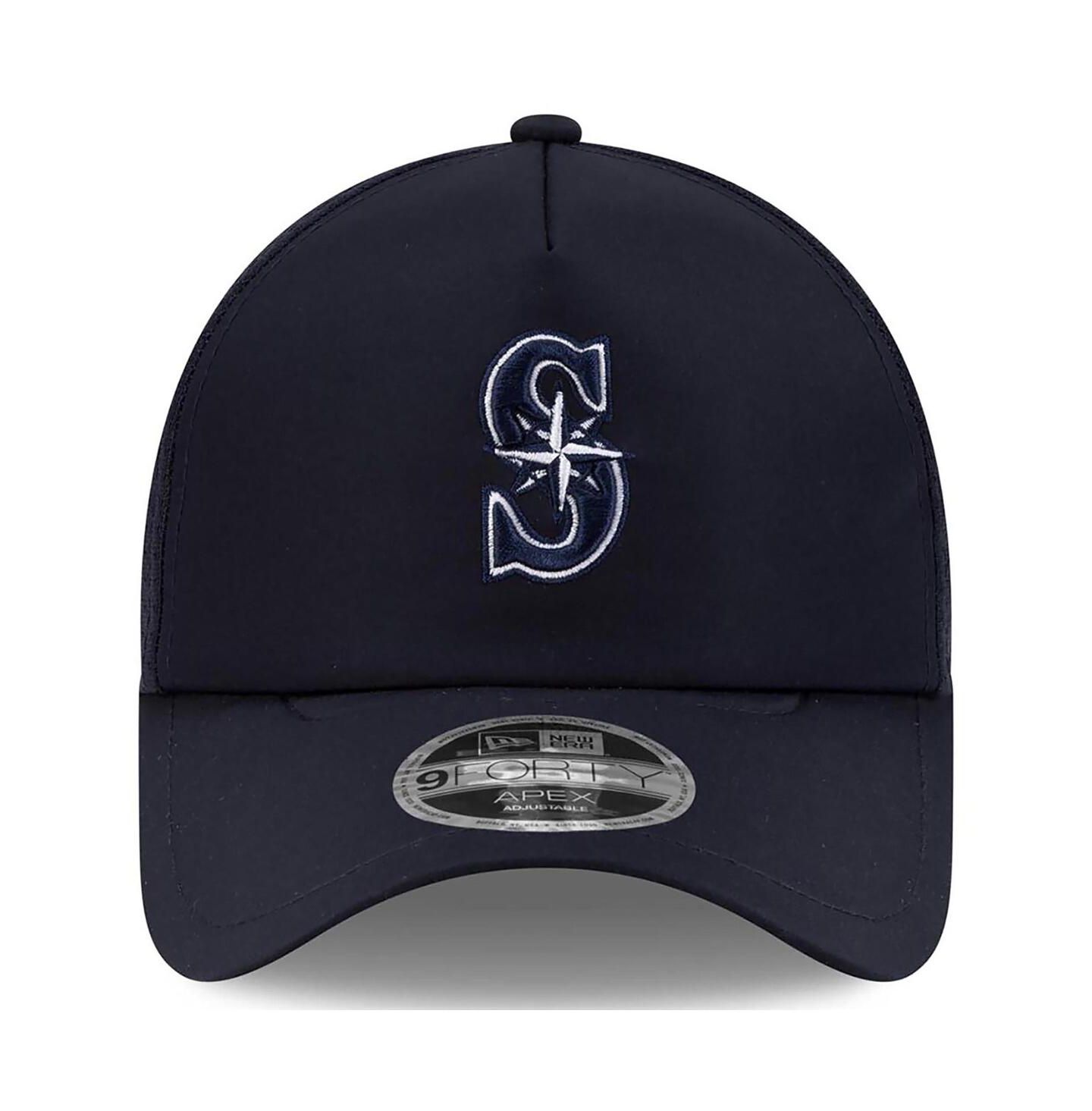 Мужская кепка New Era Navy Seattle Mariners 2026 Batting Practice Apex 9FORTY Adjustable Trucker Hat — фото 2
