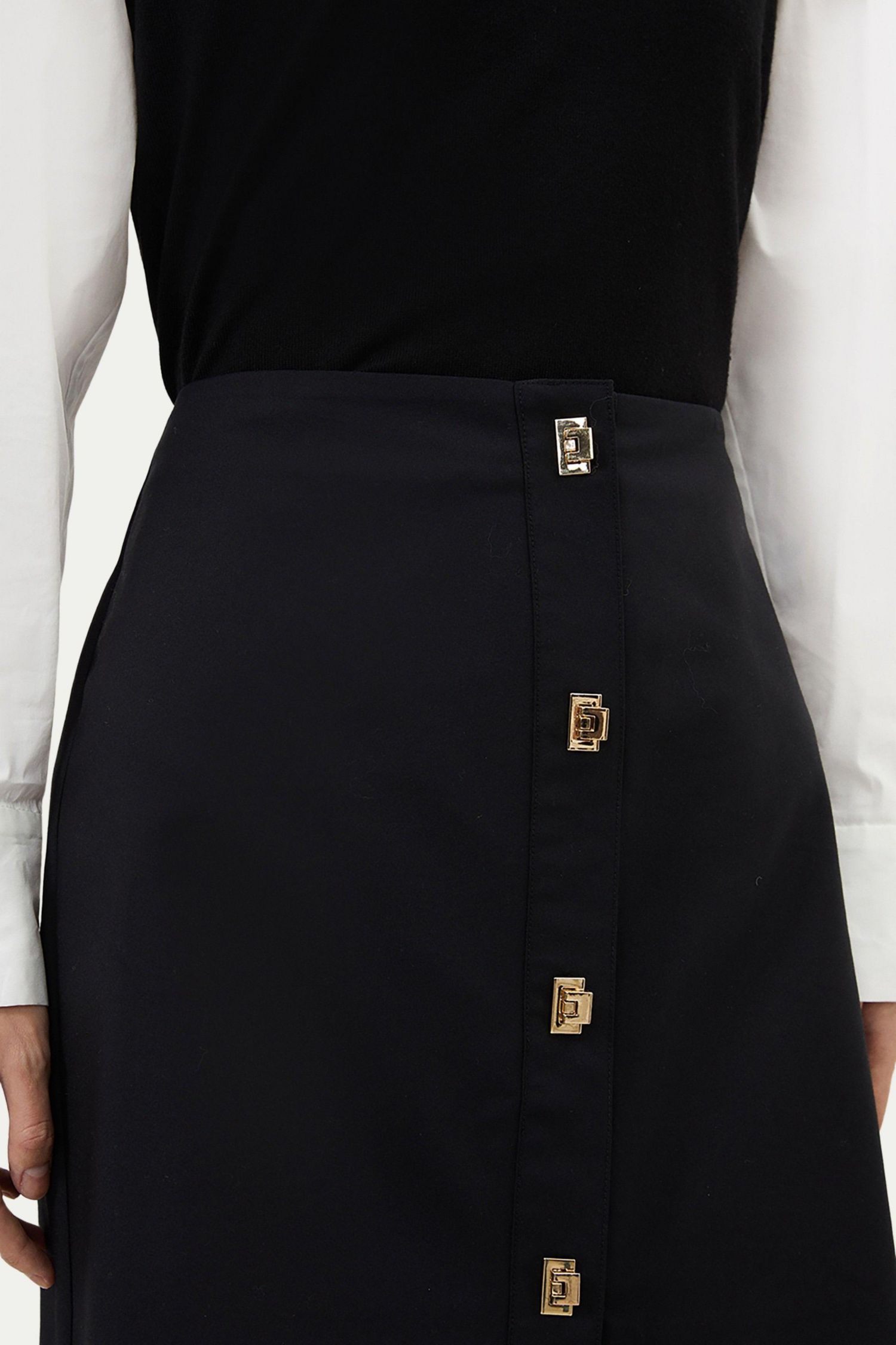 Women's Techno Cotton Gold Clasp Skirt