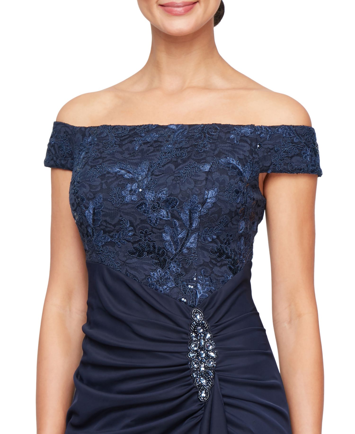 Petite Embroidered Lace Ruched Gown