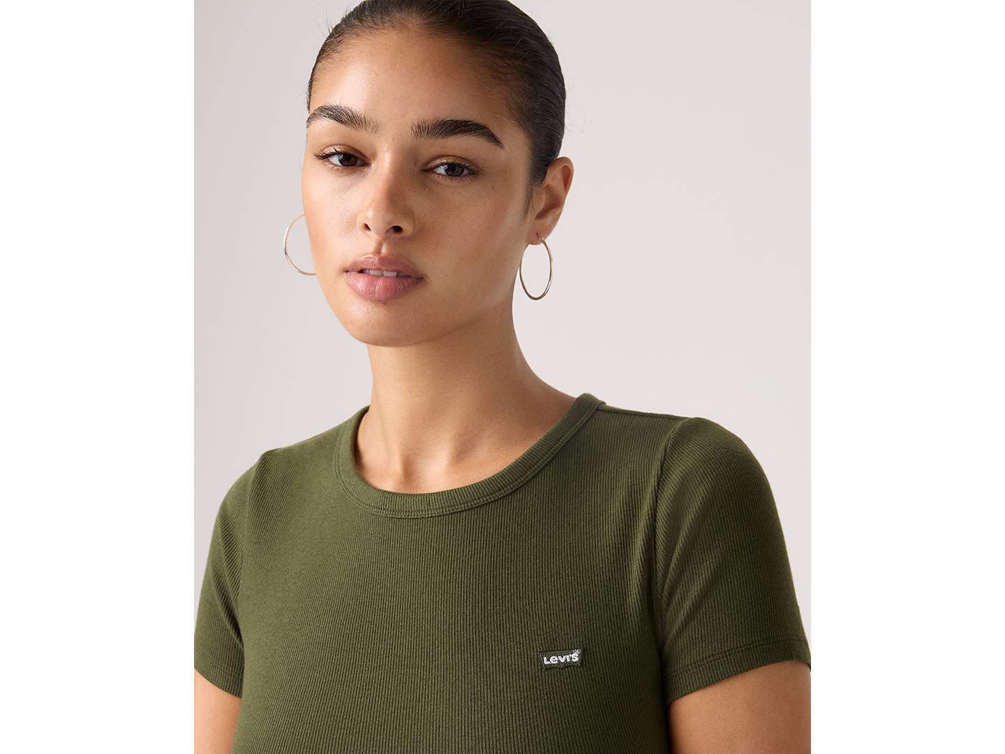 Женская футболка Levi's Hayes Slim-Fit Short-Sleeve Crewneck, цвет: Deep Depth — фото 2
