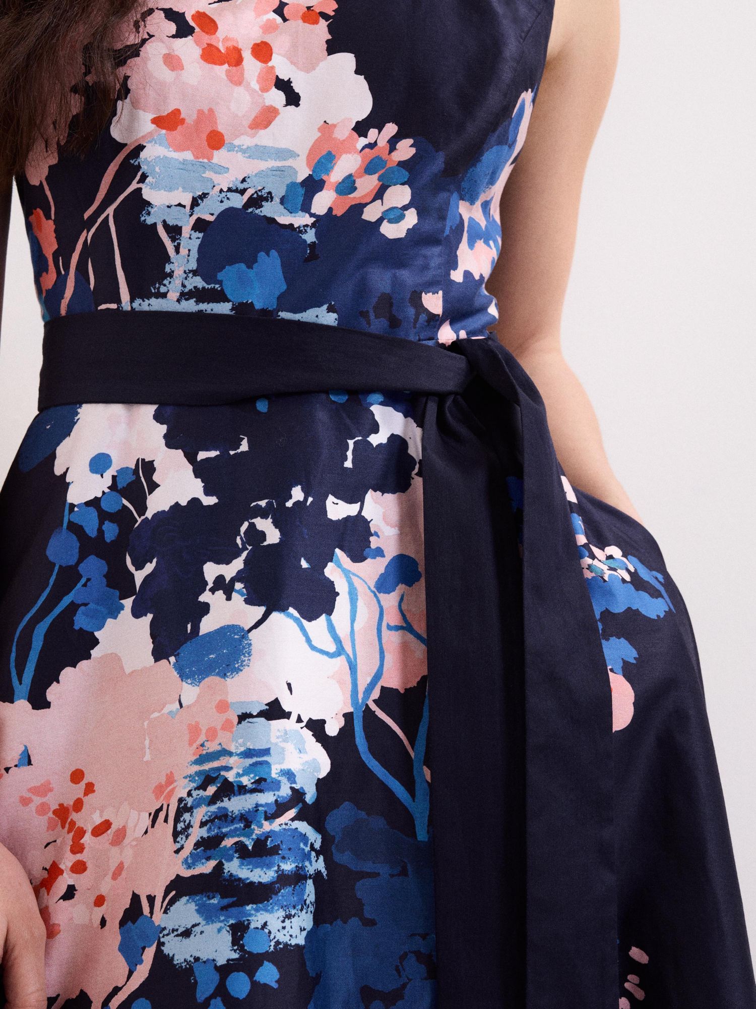 Women's Natalya Floral Dress