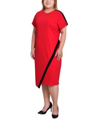 Plus Size Short-Sleeve Assymetrical Hem Dress