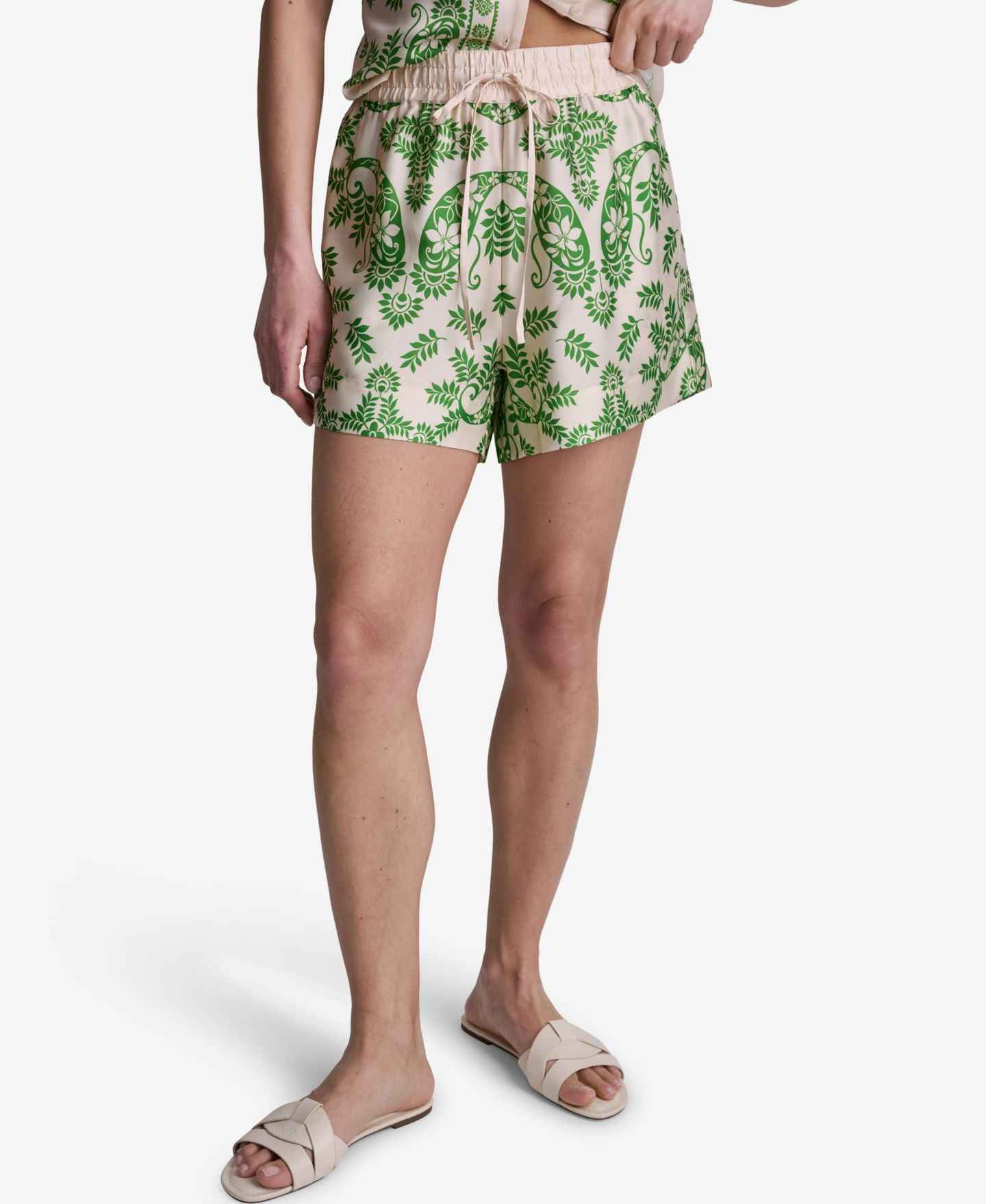 Женские шорты BCBG Botanical Print Pull-On, цвет: Бежевый — фото 5