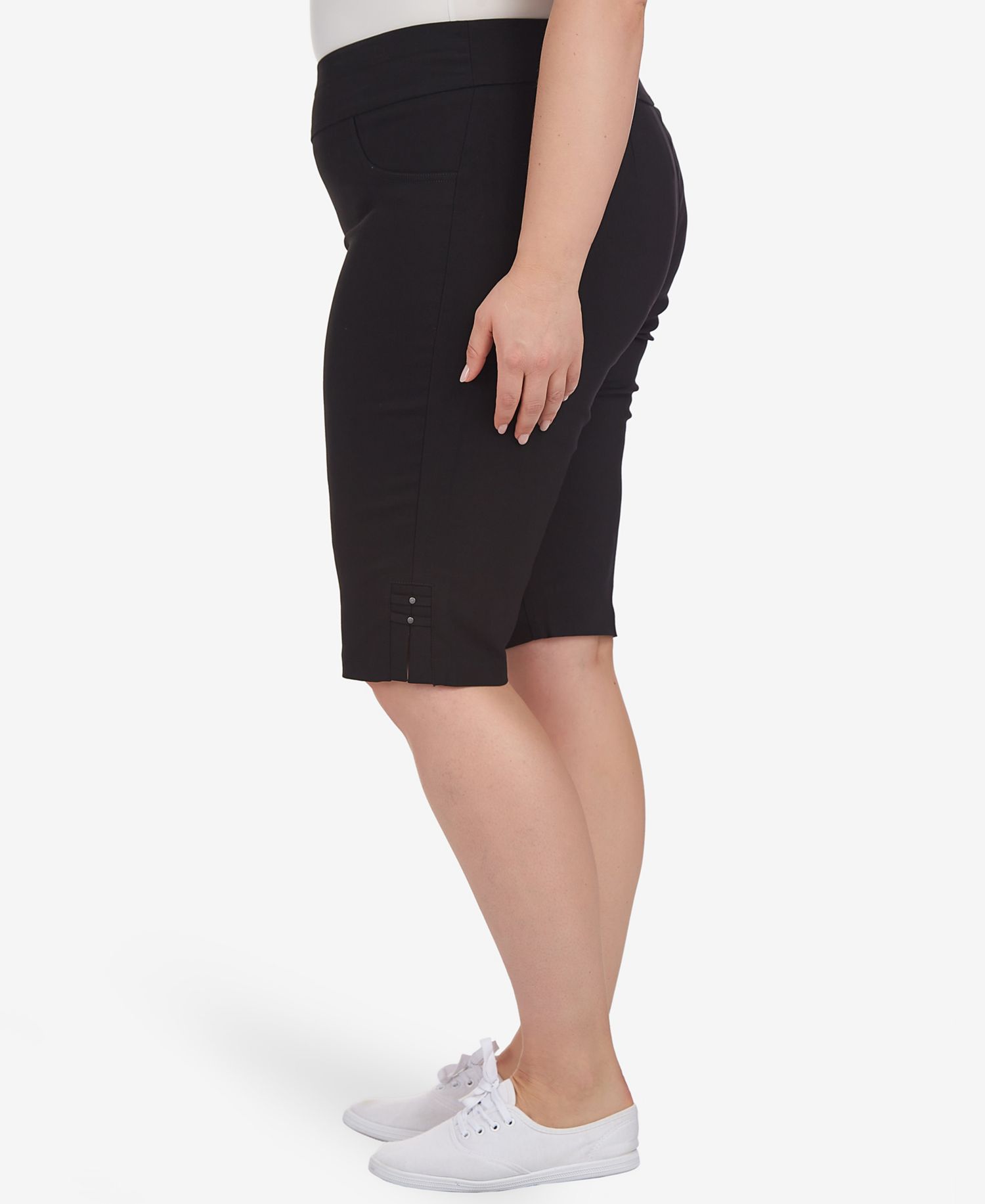 Plus Size Solid Color Tech Stretch Skimmer Shorts