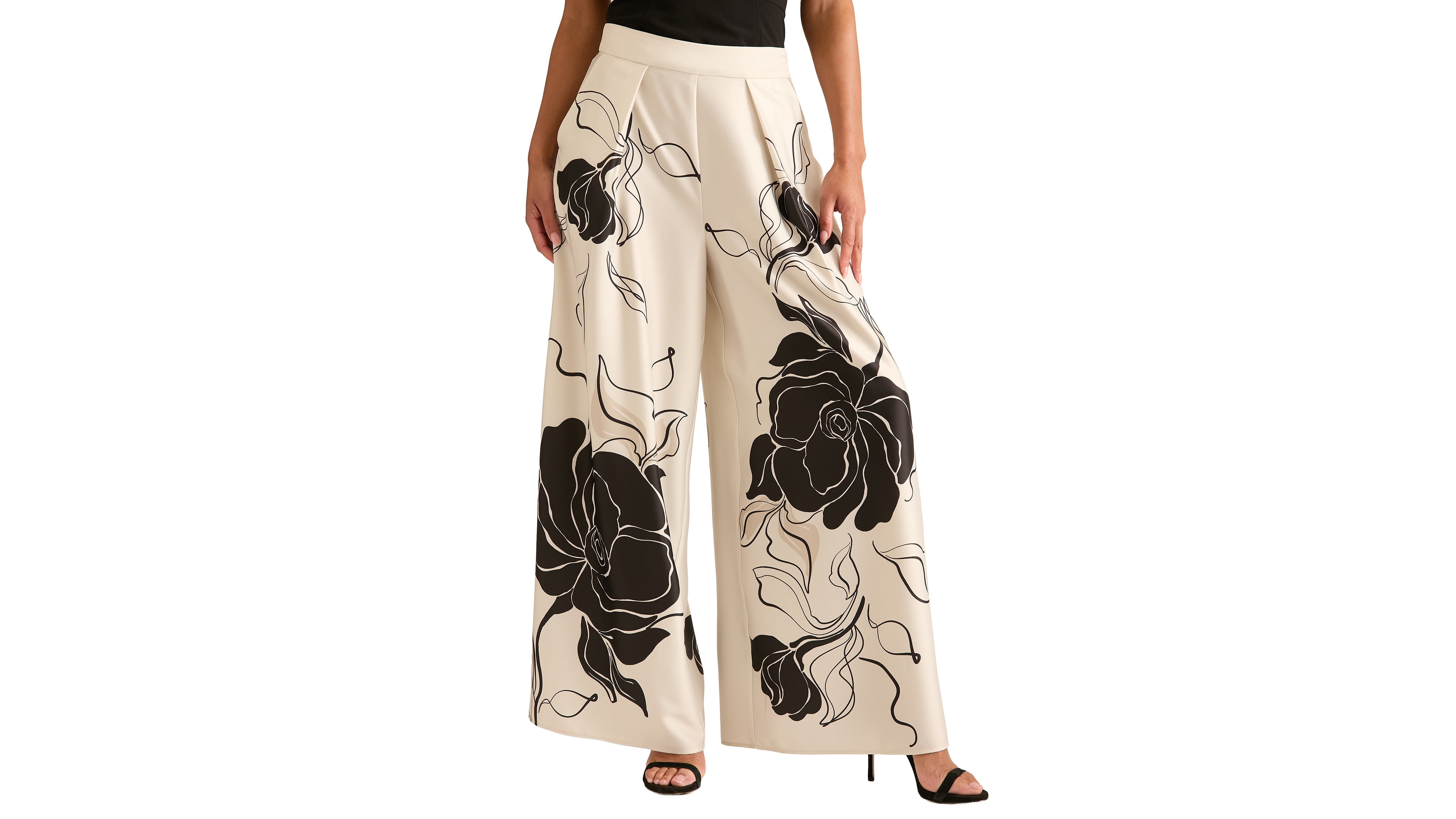 Muse Women's Front Pleat Wide-Leg Pants