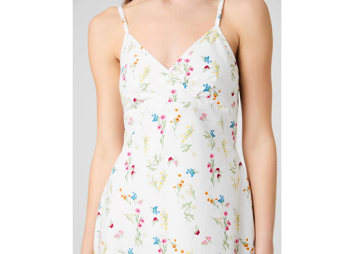 Women's Floral Print V-Neck Mini Dress
