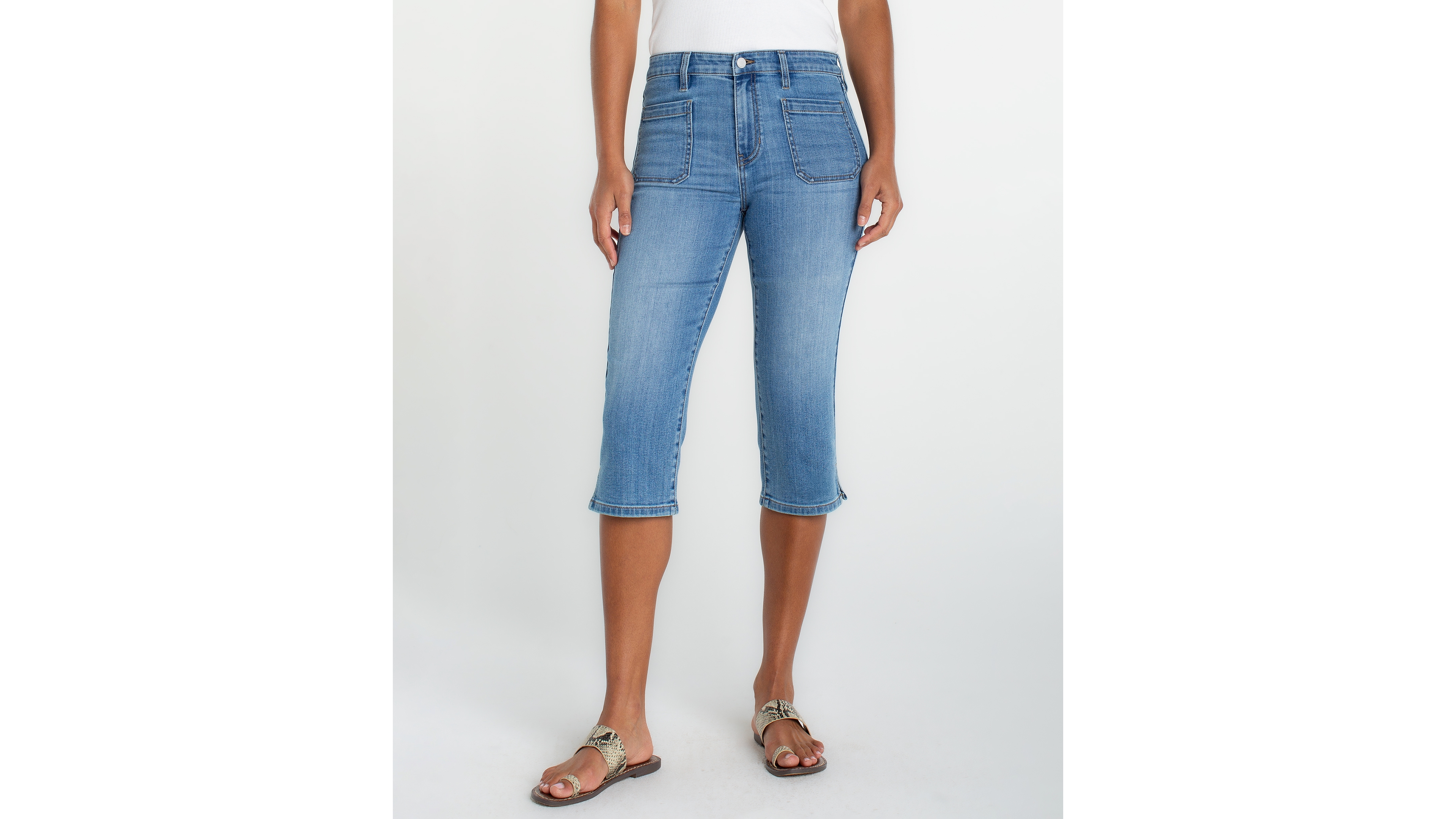 Liverpool Los Angeles Petite Mid-Rise Capri Jeans