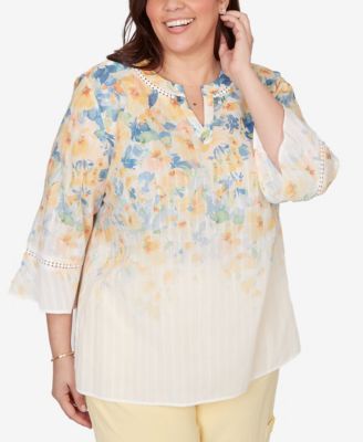 Plus Size Out of the Blue Falling Floral Three Quarter-Sleeve Top