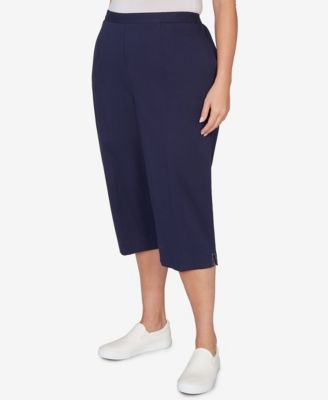 Plus Size Lady Liberty Heat Set Side Seam Pocket Capri Pants