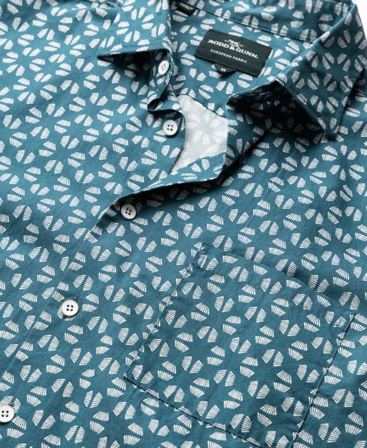 Men's Weekend Fit Crown Hill Shirt