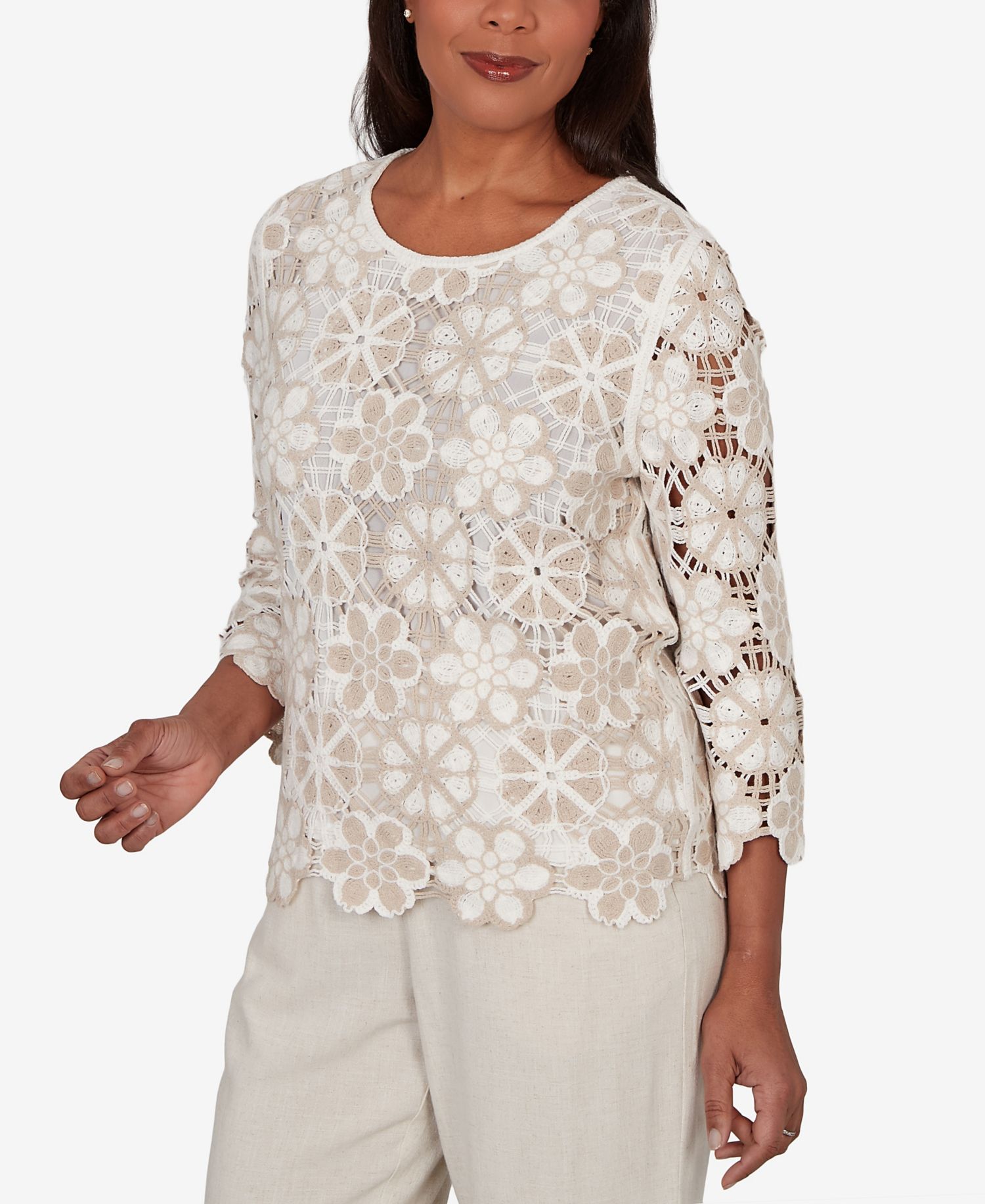 Women's Natural Wonder Floral Crochet Three-Quarter-Sleeve Top