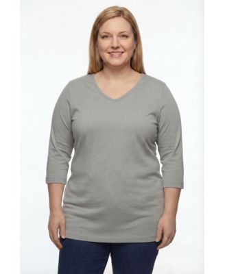 Plus Size Perfect Three-Quarter Sleeve V-Neck Tunic