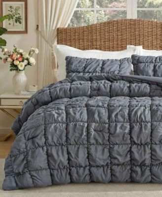 Modern Style Pintuck All Season Comforter, King