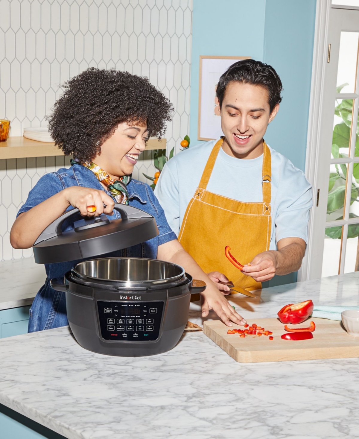 Instant Pot 7.5-Quart Rio Wide 7-in-1 Electric Multi-Cooker