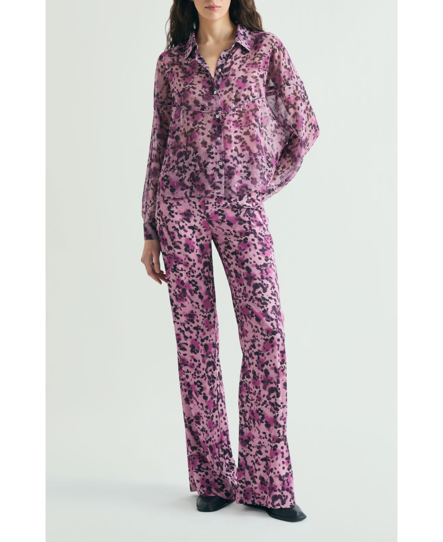 Women's Animal Print Fluid Blouse