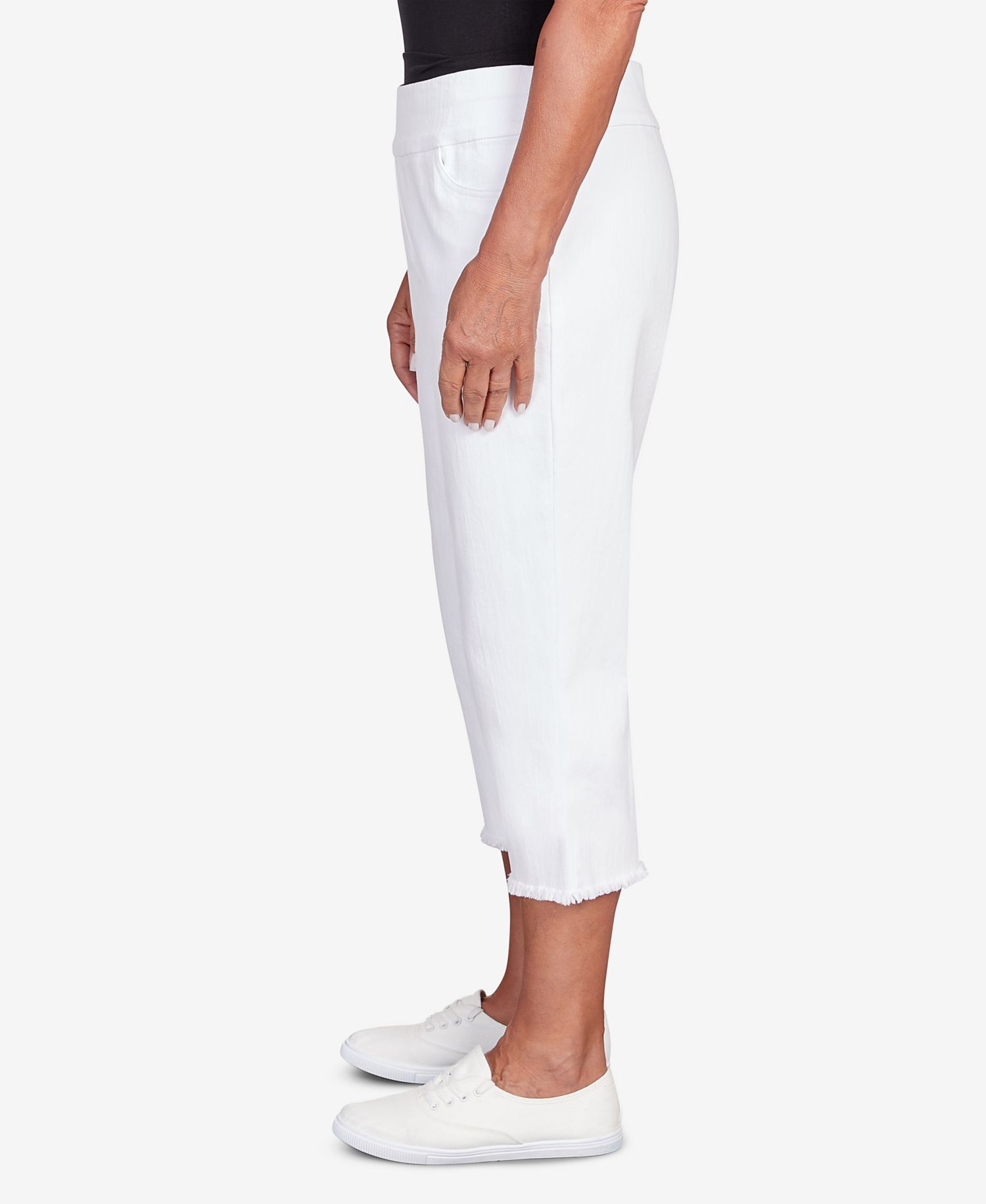 Women's Classic Super Stretch Denim Fringe Capri Pants