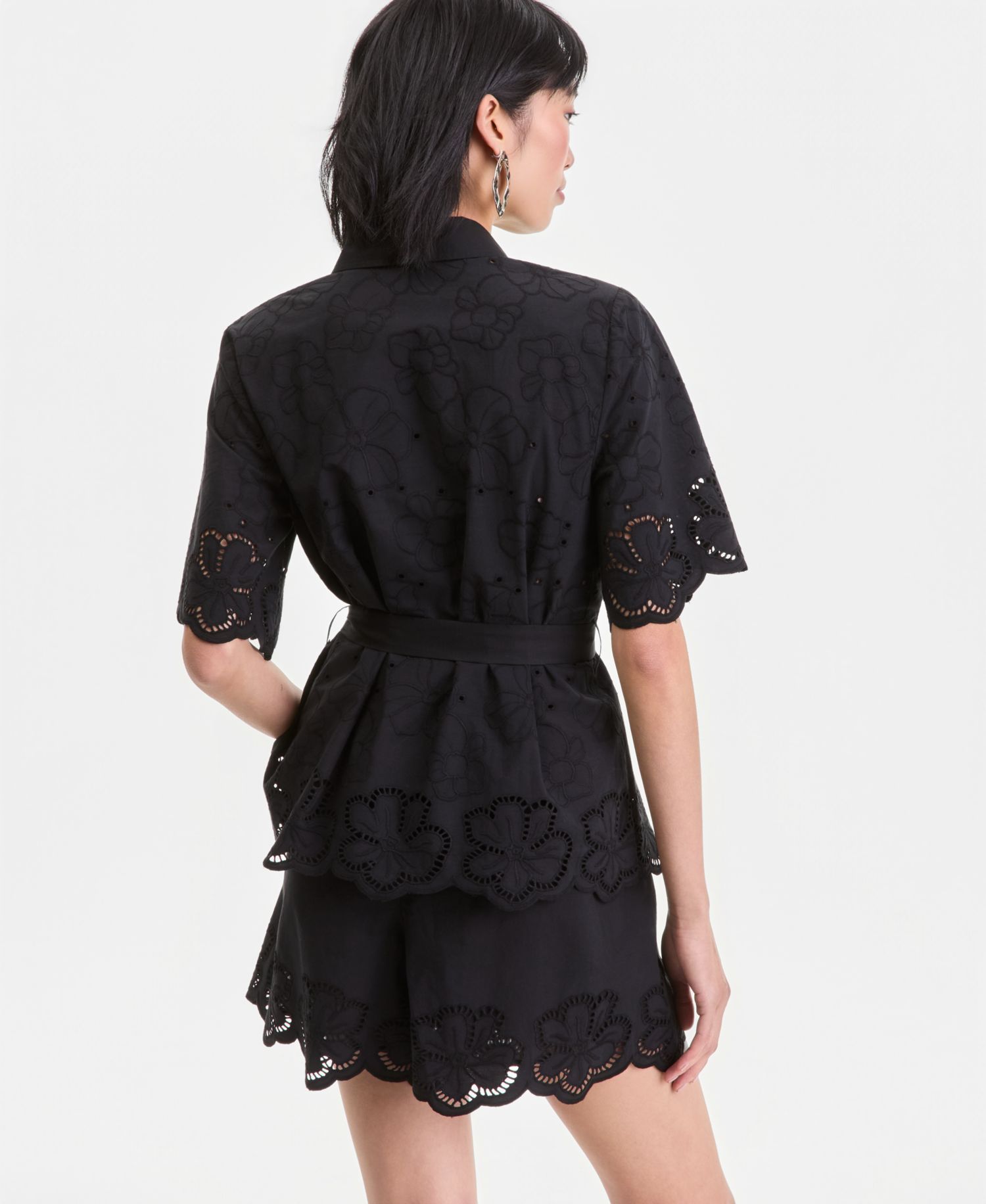 Women's Cotton Eyelet Tie-Waist Blouse