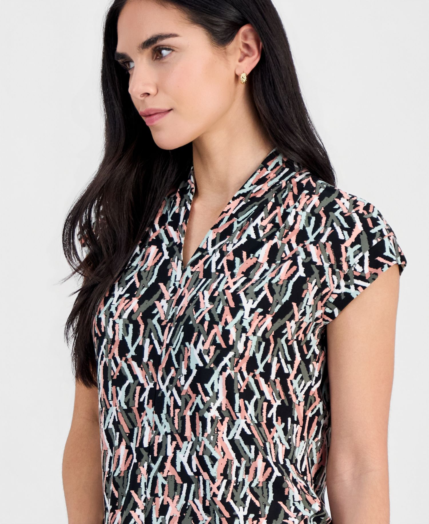 Petite Printed V-Neck Cap-Sleeve Blouse