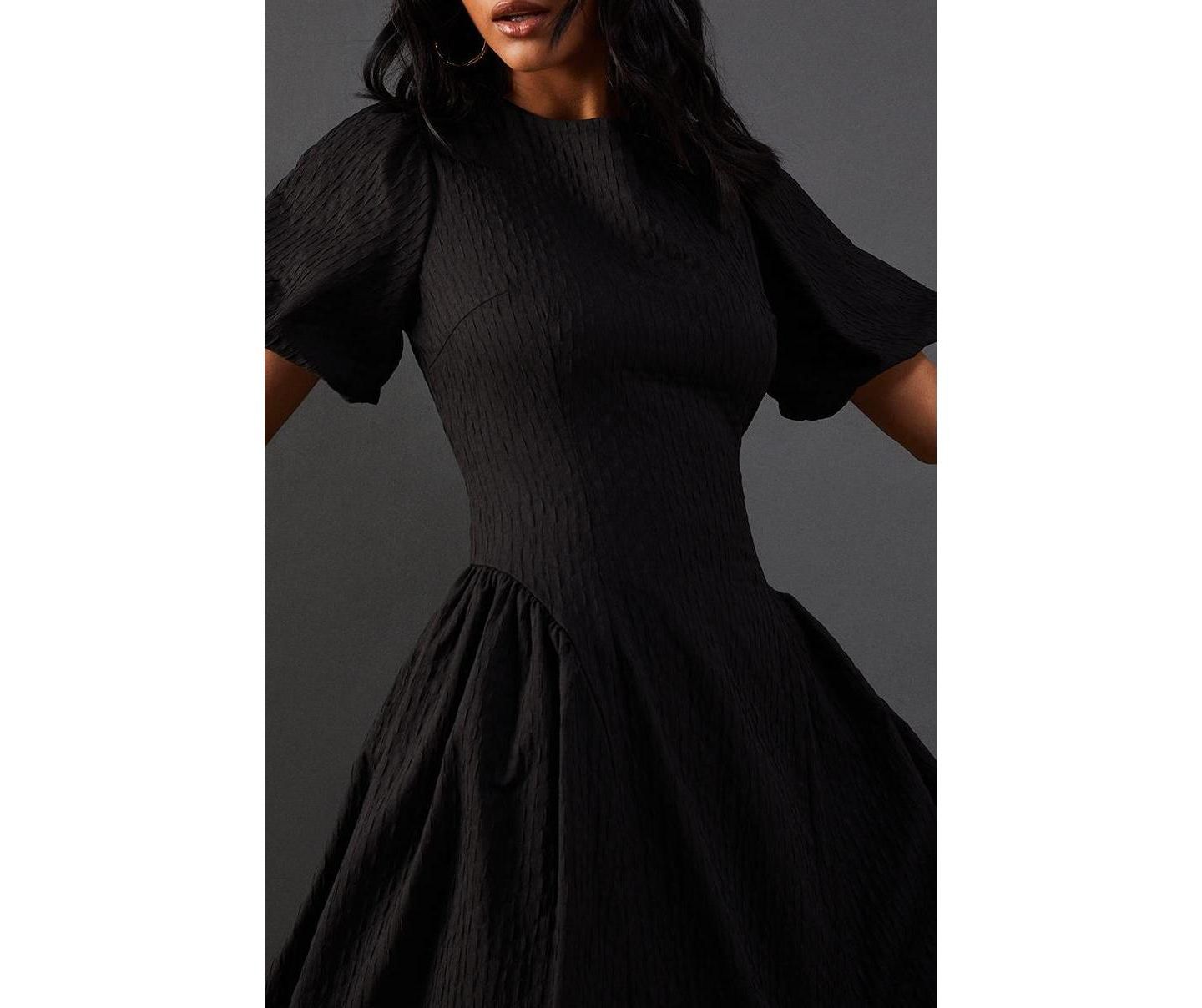 Женское платье Warehouse Seersucker Puff Sleeve Midi, цвет: Чёрный — фото 8