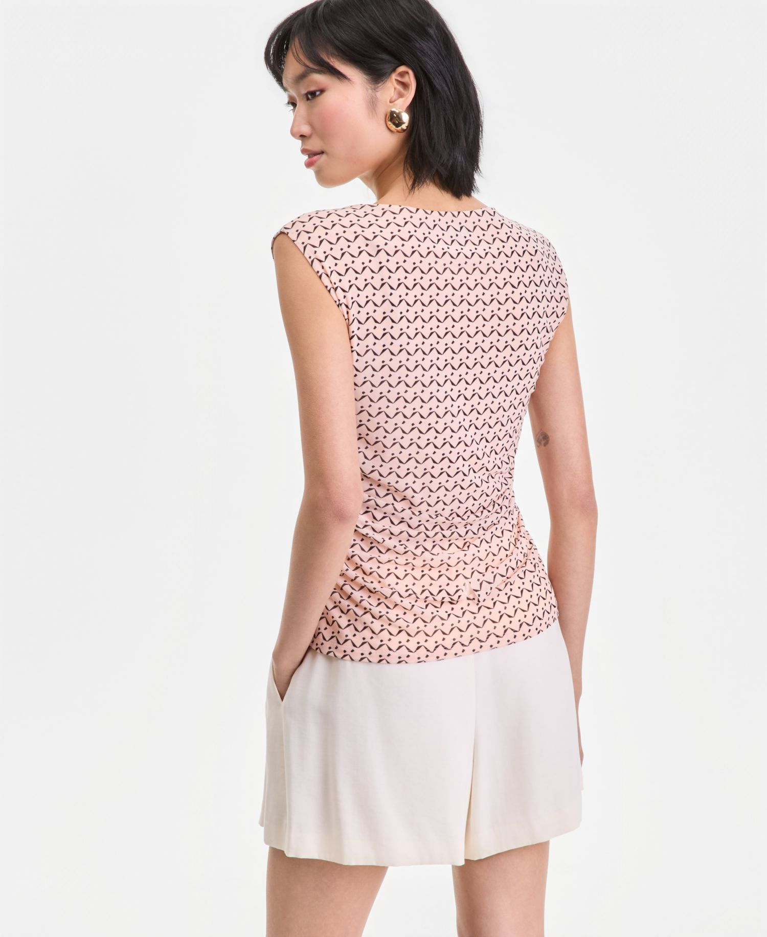 I.N.C. International Concepts Women's Sleeveless Printed Mesh Top