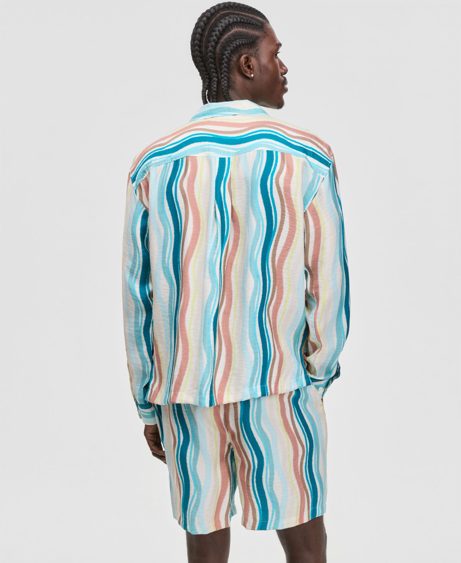 Men's Wave Stripe Long Sleeve Shirt