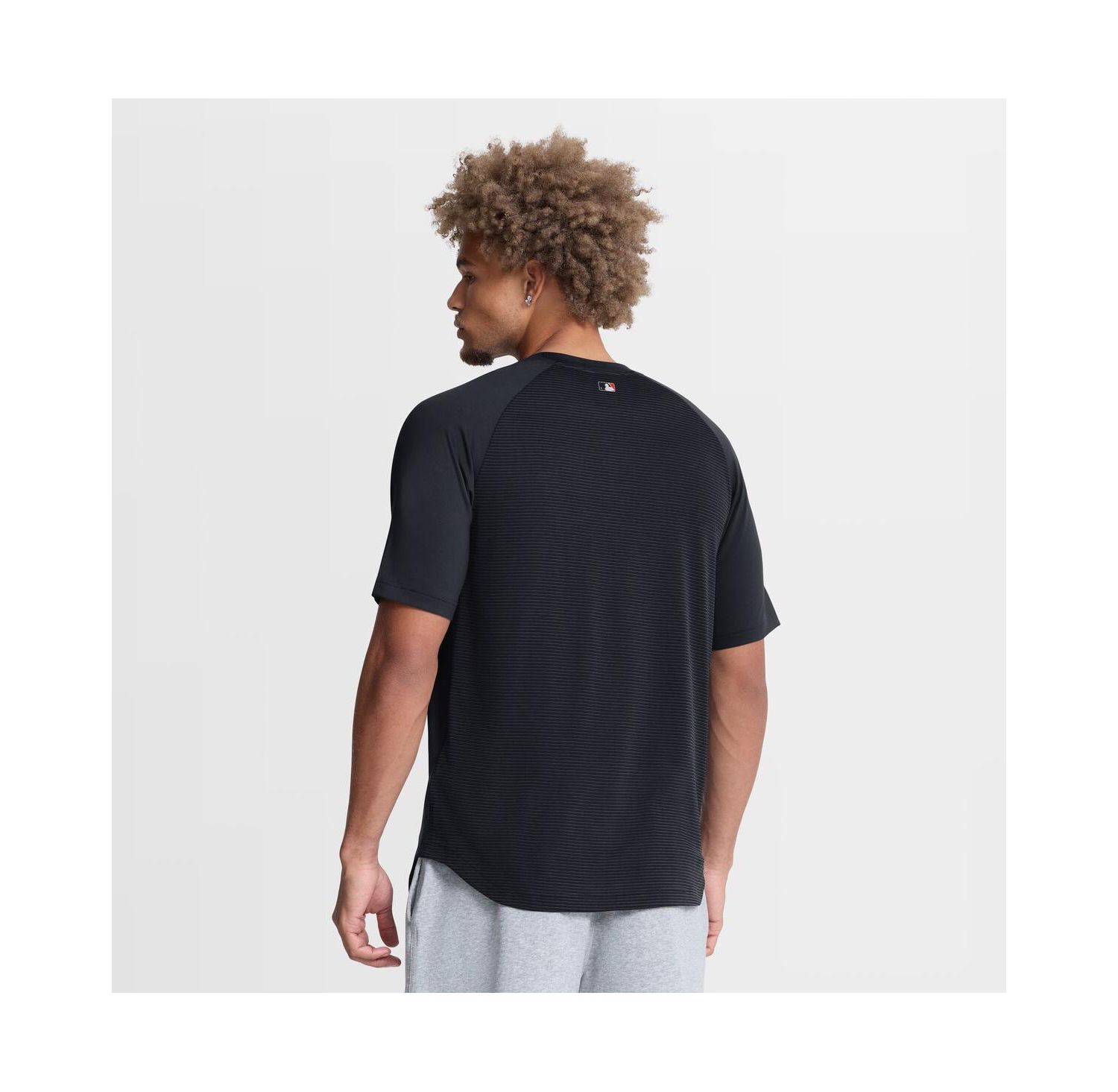 Men's Navy Detroit Tigers Authentic Collection Batting Practice Pre-Game Raglan Dri-FIT T-Shirt