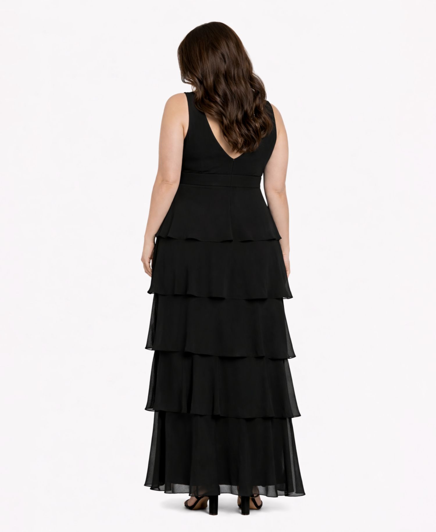 Plus Size Sleeveless V-Neck Tired Skirt Front-Slit Dress