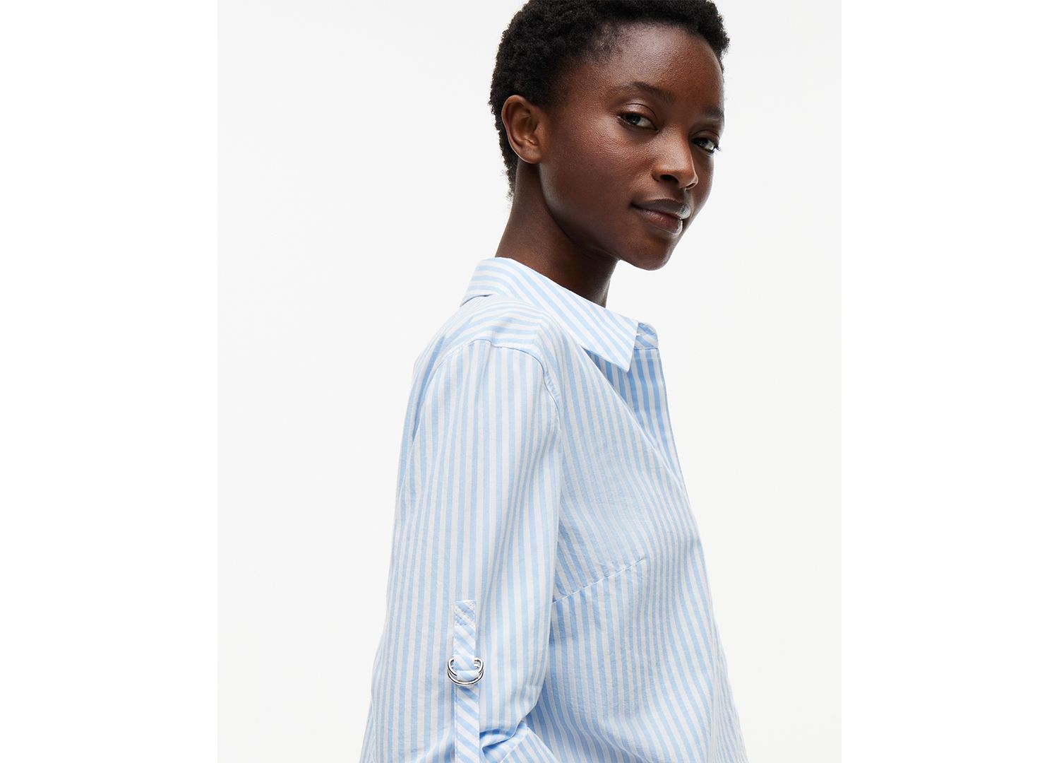 Women's Cropped Collared Roll-Tab Cotton Shirt