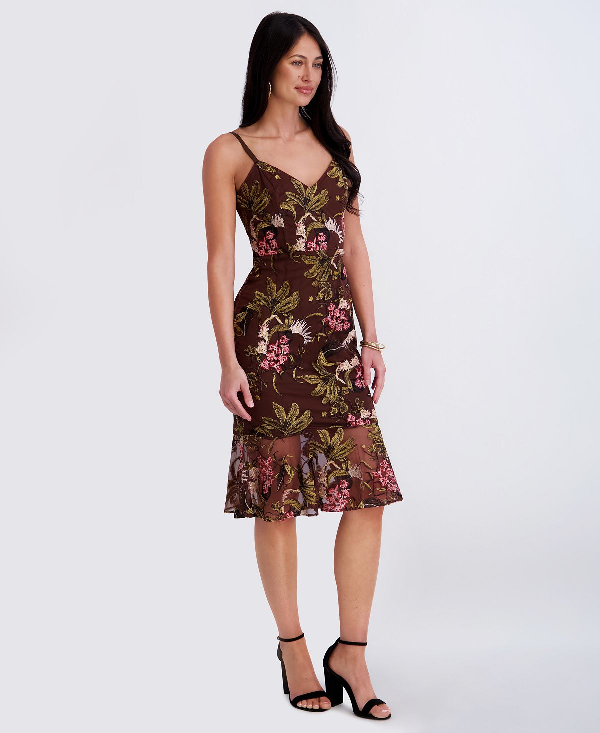 Siena Women's Embroidered Mesh Sweetheart Neck Midi Dress view 3 — MAYCSS fashion products