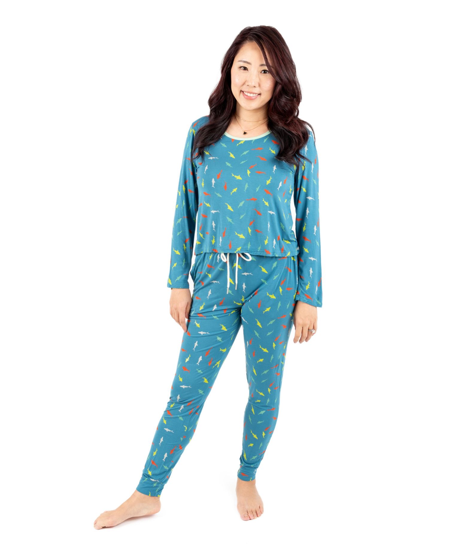 Women's Matching Family Two-Piece Cooling Bamboo Viscose Long Sleeve Pajamas - Nature and Wildlife Print
