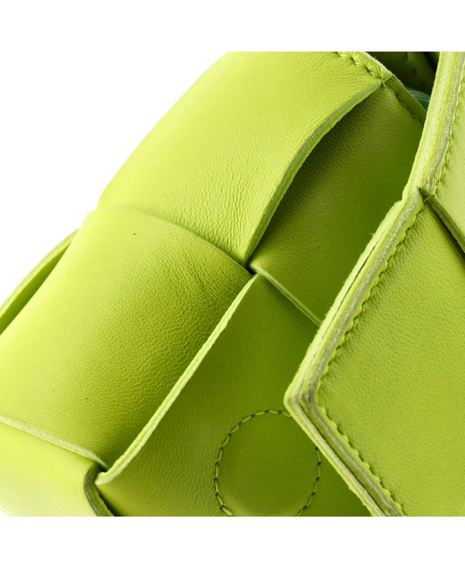Cassette Belt Bag Maxi Intrecciato Leather