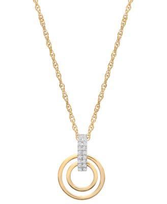 Diamond Circle Pendant Necklace (1/10 ct. t.w.) in 10k Yellow Gold