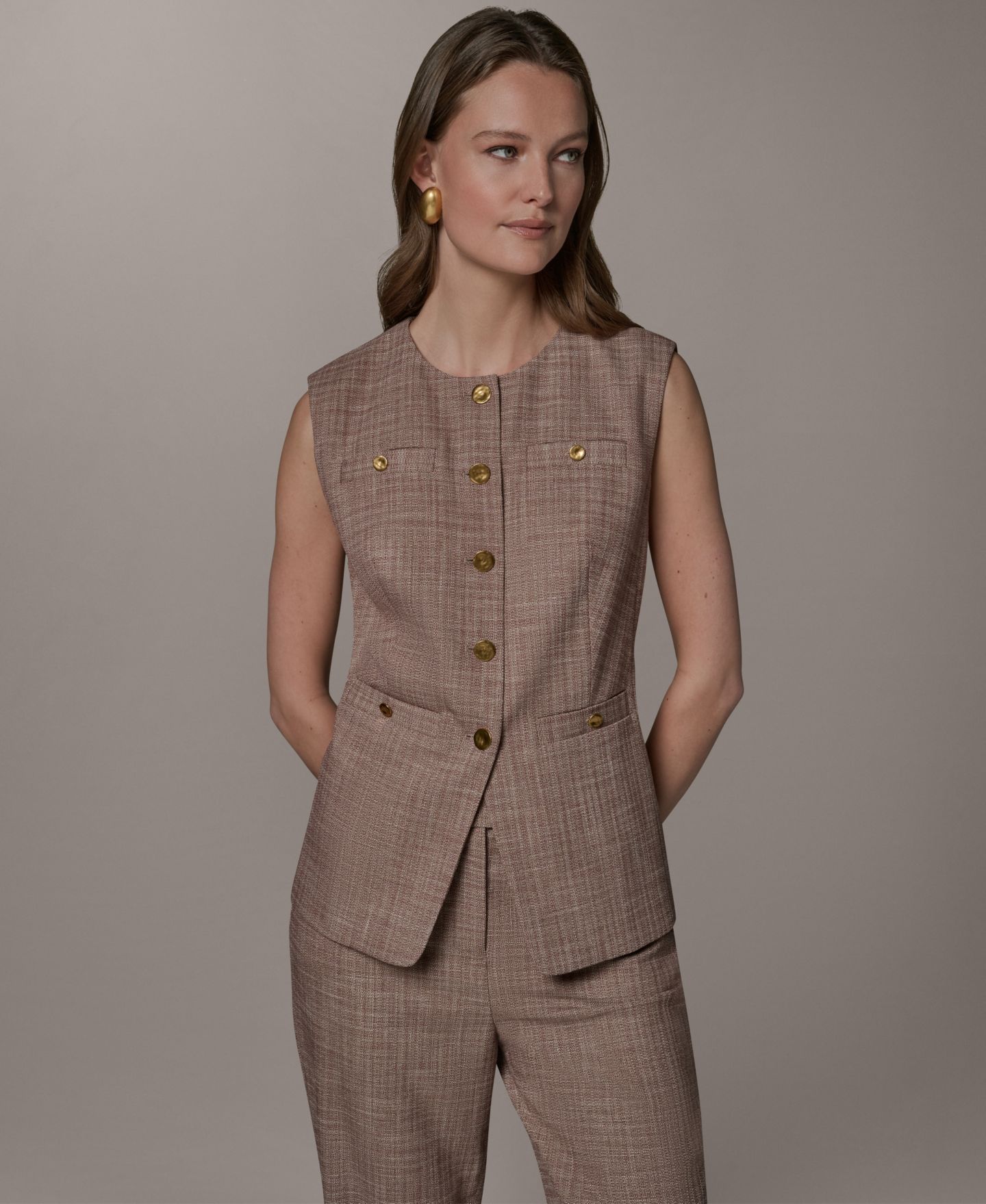 Женский жилет Donna Karan New York Crewneck Button-Front Vest, цвет: Разноцветный — фото 1
