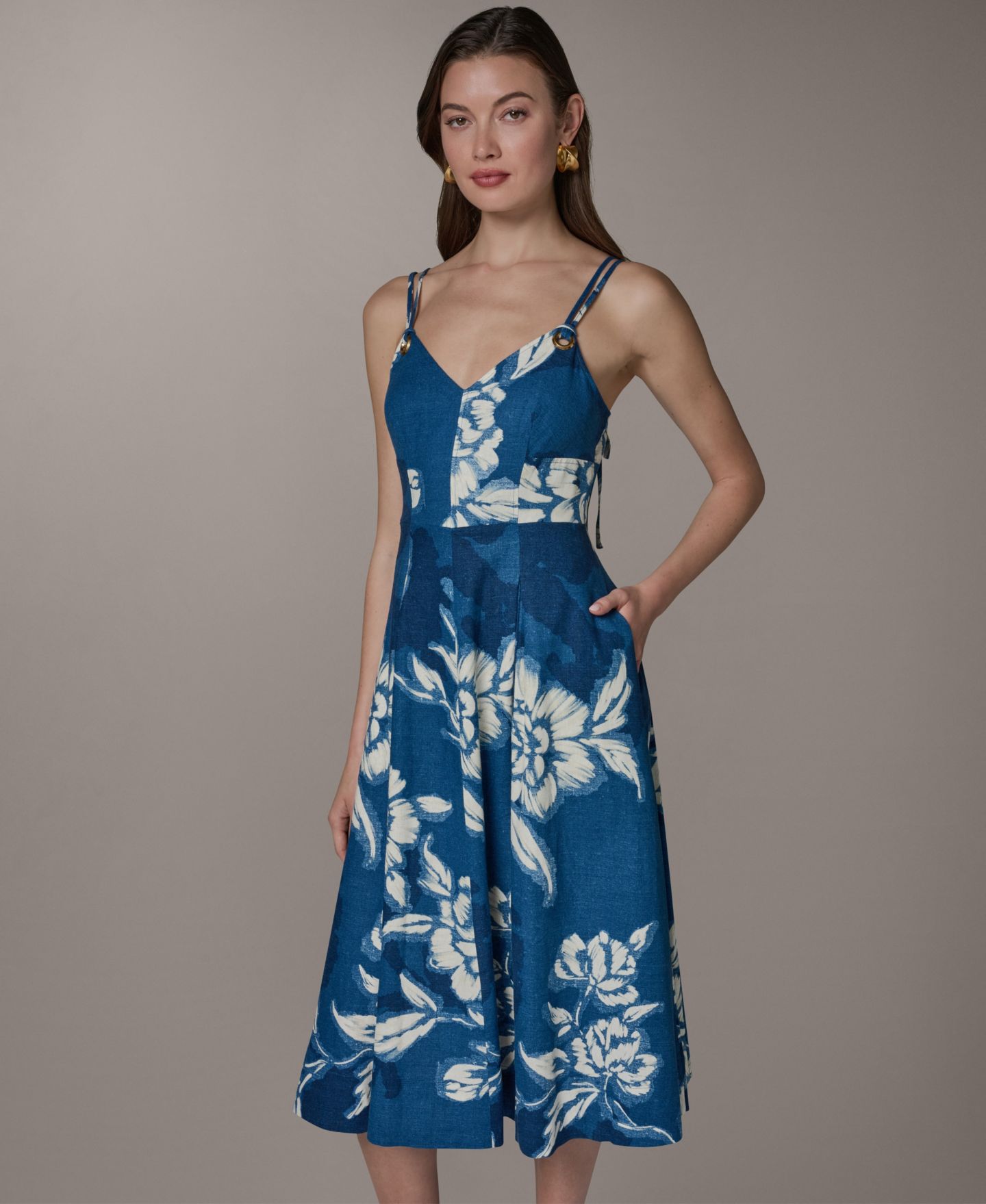 Женское платье Donna Karan New York V-Neck Linen Blend Fit & Flare Sleeveless Midi, цвет: Синий разноцветный — фото 3