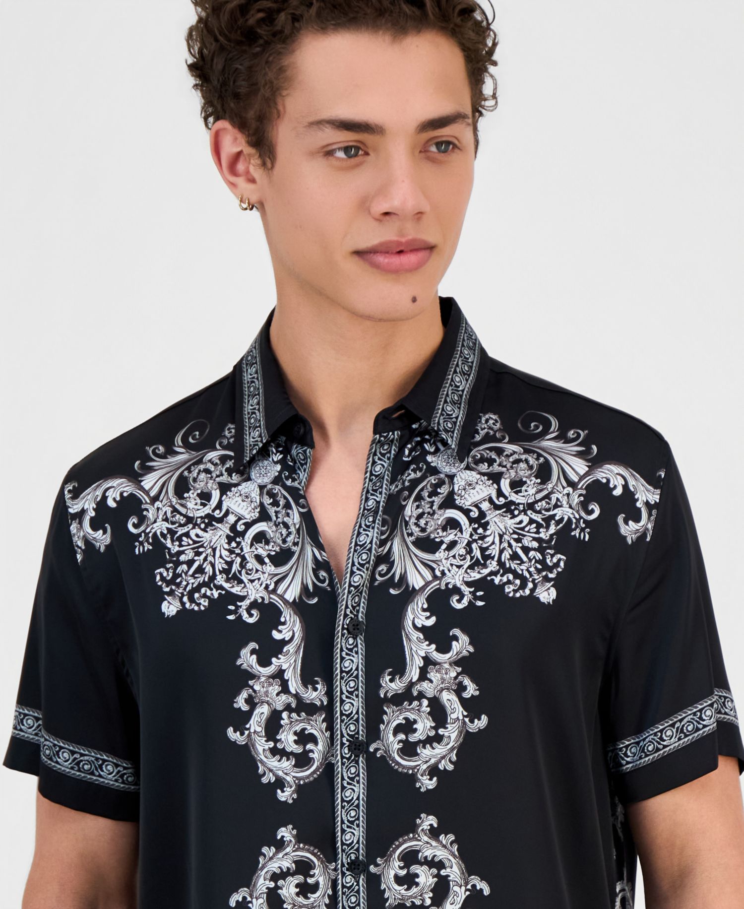 Men's Charm Regal Medallion Short-Sleeve Shirt