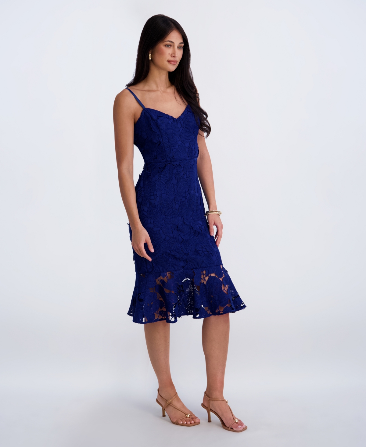 Siena Women's Lace Flounce Sweetheart Neck Dress