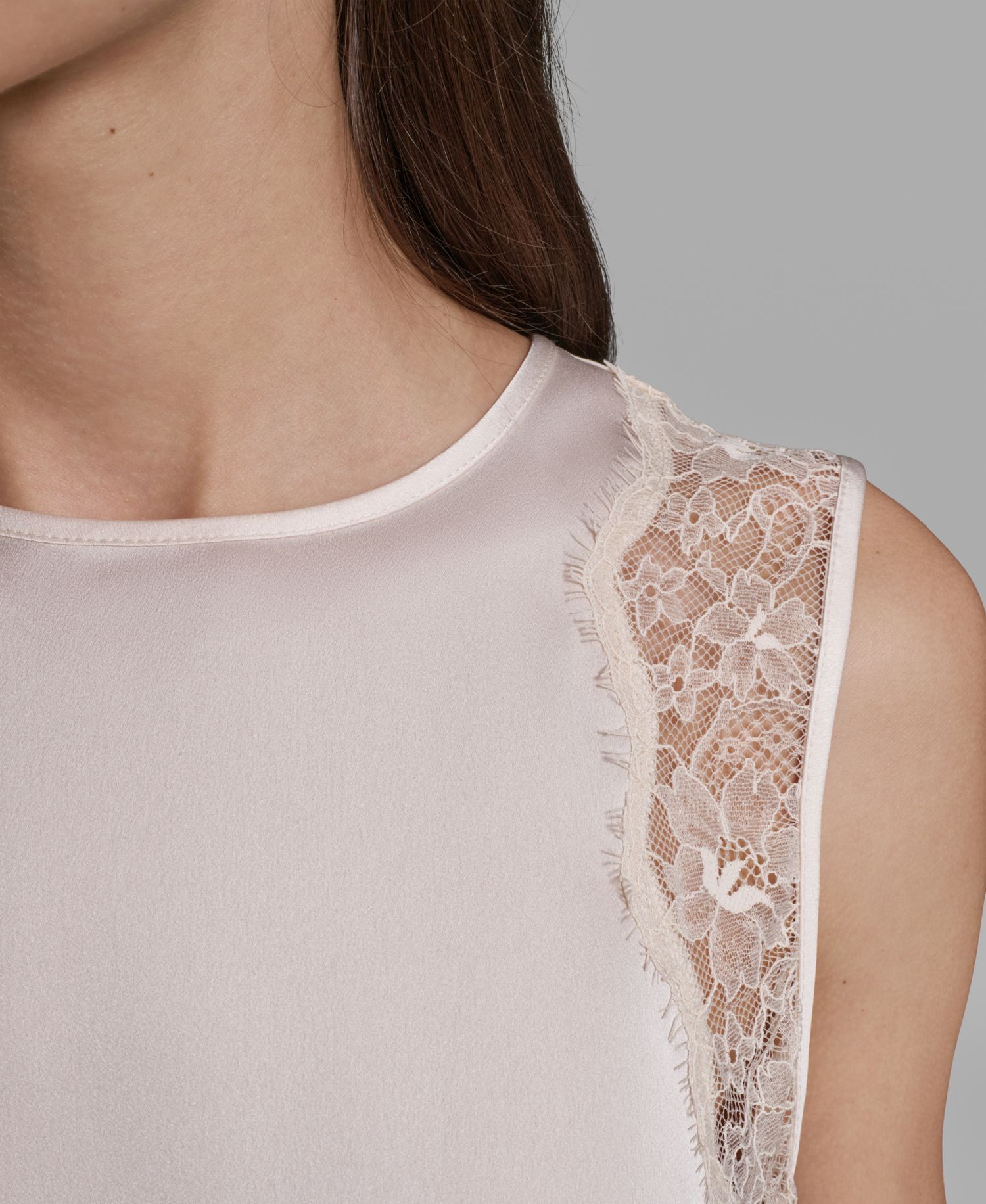 Women's Sleeveless Lace Trim Cami Top